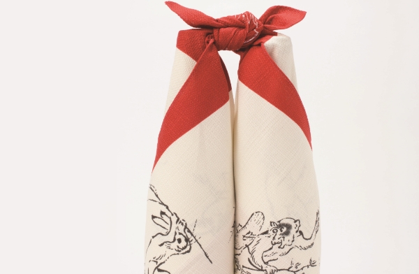 「鳥獣人物戯画　68cmふろしき　【丸窓】」